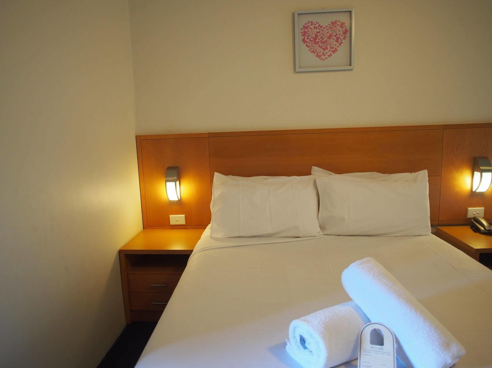 Garden Lodge Sydney Hotel Екстер'єр фото